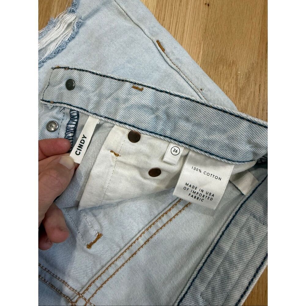 Grlfrnd Cindy Distressed Denim Shorts Size 26 - Picture 4 of 7